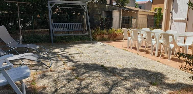 Location Saisonniere Appartement Coursan Buitenkant foto