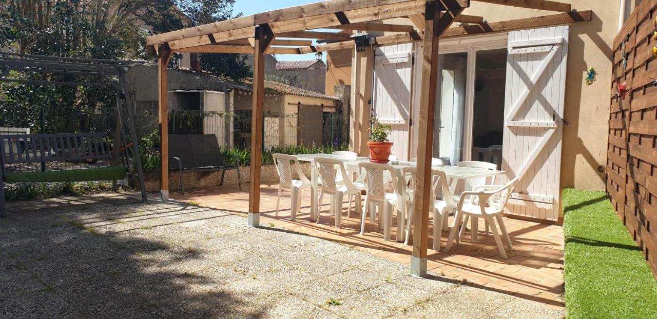 Location Saisonniere Appartement Coursan Buitenkant foto