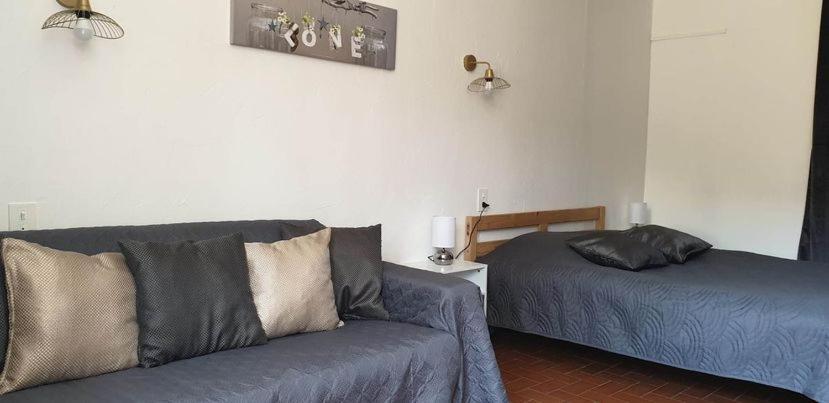 Location Saisonniere Appartement Coursan Buitenkant foto