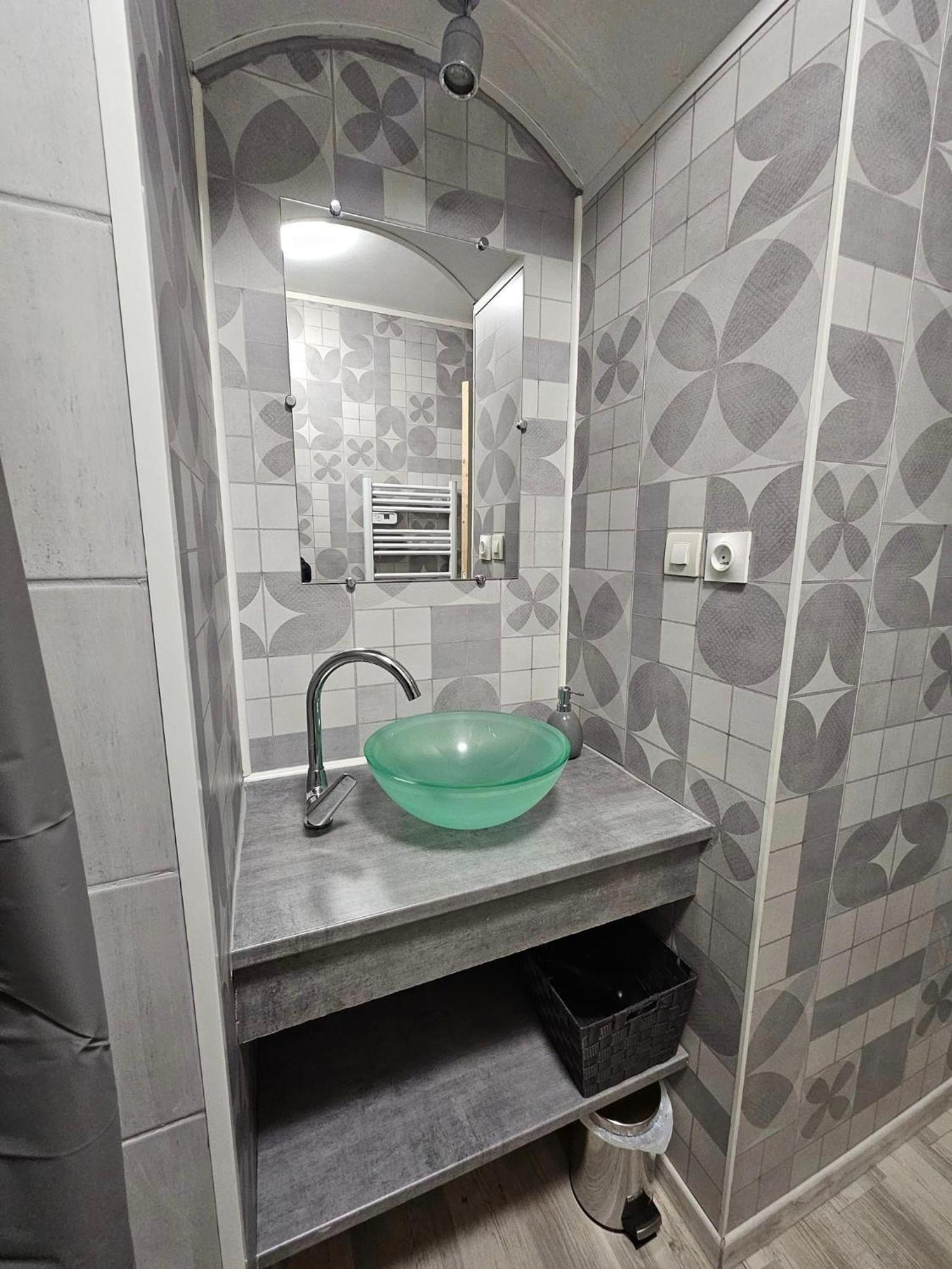 Location Saisonniere Appartement Coursan Buitenkant foto